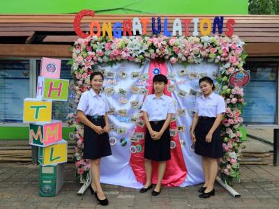 60-รับประกาศนียบัตร 2560(2)