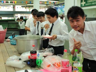 ทำบุญตักบาตรวันคล้ายวันสถาปนาวิทยาลัย